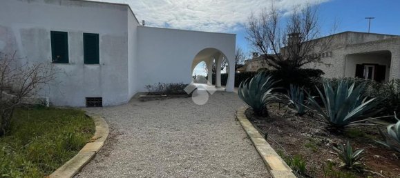 5 rooms Villa in Taviano, Italy No. 157672 28