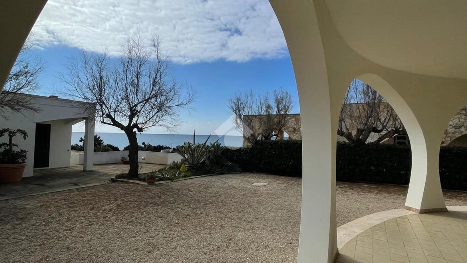 5 rooms Villa in Taviano, Italy No. 157672