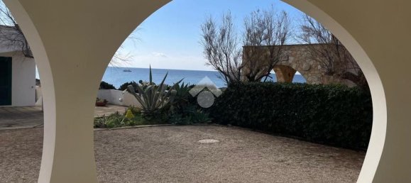 5 rooms Villa in Taviano, Italy No. 157672 8