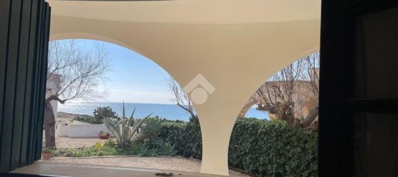 5 rooms Villa in Taviano, Italy No. 157672 12