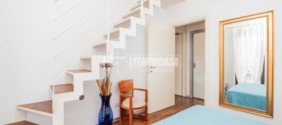 Квартира с 4 комнатами в Пескьера Борромео, Италия № 148967 6