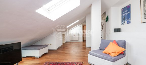 Квартира с 4 комнатами в Пескьера Борромео, Италия № 148967 26