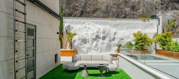 5 bedrooms Villa in Santa Cruz de Tenerife, Spain No. 16415 5