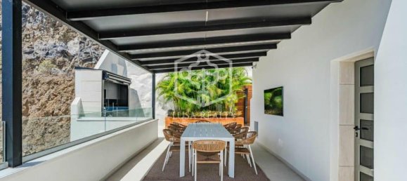 5 bedrooms Villa in Santa Cruz de Tenerife, Spain No. 16415 14