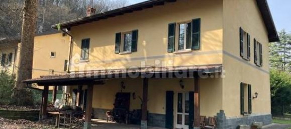 4 bedrooms Villa in Carate Brianza, Italy No. 193811 32