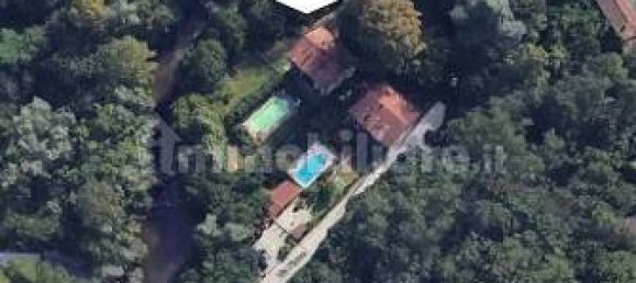 4 bedrooms Villa in Carate Brianza, Italy No. 193811 26