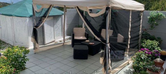 5 rooms House in Casteldelci, Italy No. 13249 7