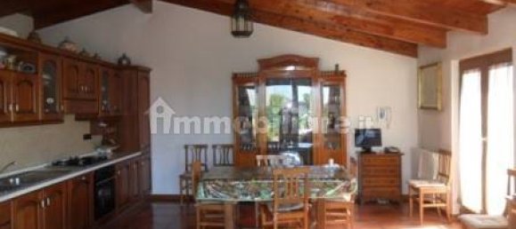 Вилла с 6 спальнями в Казаль ди Принципе, Италия № 33218 28