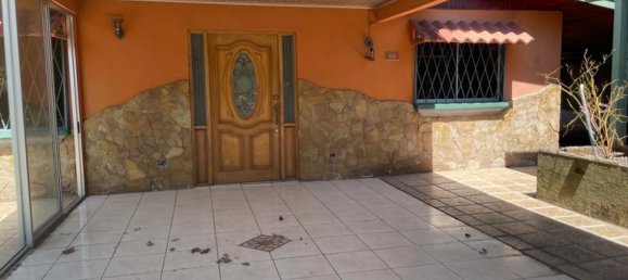 3 bedrooms House in Santa Ana, Costa Rica No. 1255 5