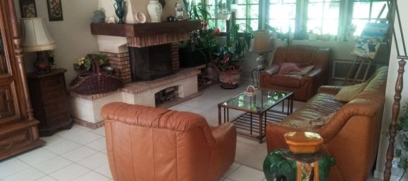 4 Schlafzimmer Haus in Jouars-Pontchartrain, France, Nr. 328683 8