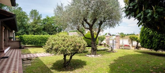 4 chambres Villa à Noventa Padovana, Italy No. 341652 2