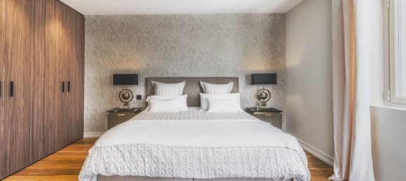 5 bedrooms Villa in Mougins, France No. 1 8