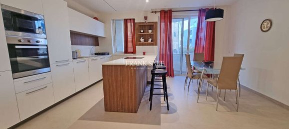 Apartamento de 3 dormitorios en Gharghur, Malta No. 7733 2