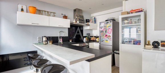 2 bedrooms Duplex in Fontenay-sous-Bois, France No. 133842 2