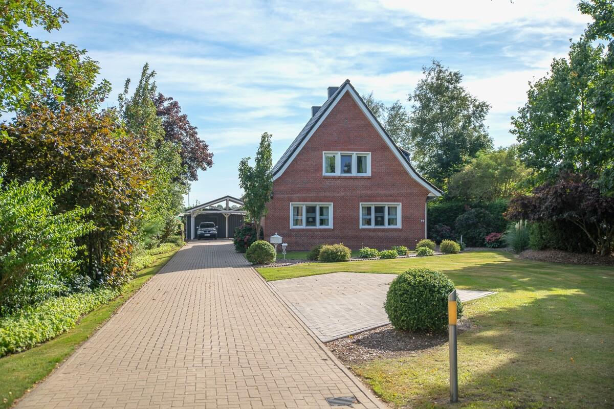 3 bedrooms Farm in Leer, Germany No. 364302