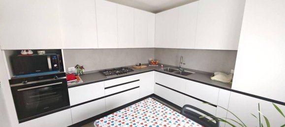 4 bedrooms Villa in Trento, Italy No. 61303 9