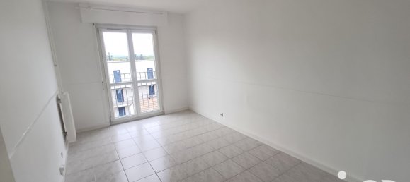 2 bedrooms Apartment in Saint-Andre-les-Vergers, France No. 55724 4