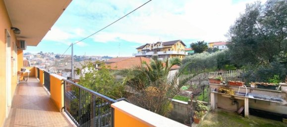 Dúplex de 9 habitaciónes en Pescara, Italy No. 21780 9