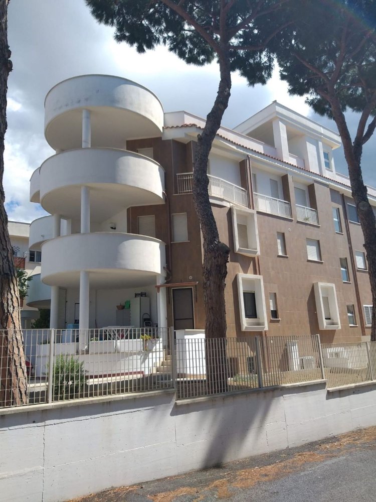 3 bedrooms Apartment in Santa Marinella, Italy No. 138044