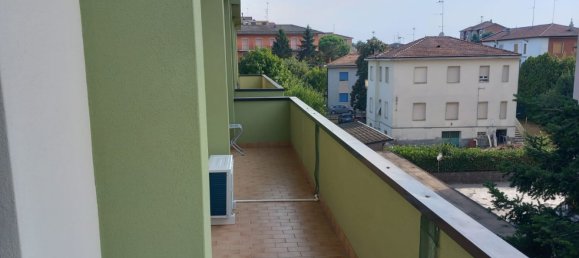 Apartamento de 4 divisões em Voghera, Italy N.º 332721 11