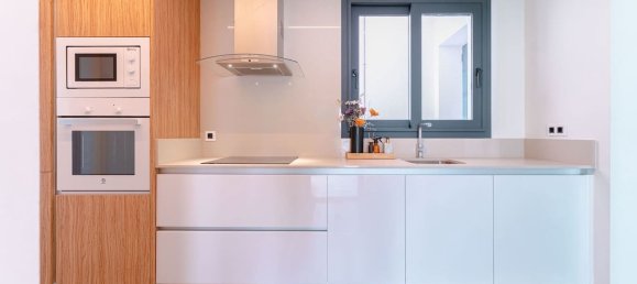 5 bedrooms Villa in San Miguel de Salinas, Spain No. 183680 8