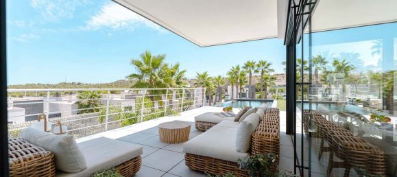 5 bedrooms Villa in San Miguel de Salinas, Spain No. 183680 4