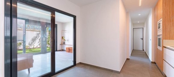 5 bedrooms Villa in San Miguel de Salinas, Spain No. 183680 22