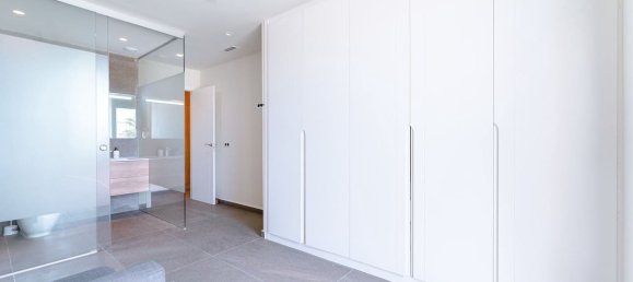 5 bedrooms Villa in San Miguel de Salinas, Spain No. 183680 25