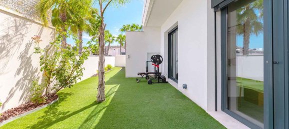 5 bedrooms Villa in San Miguel de Salinas, Spain No. 183680 30