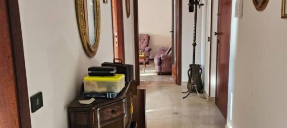 3-Zimmer Wohnung in Borgosesia, Italy, Nr. 179079 5