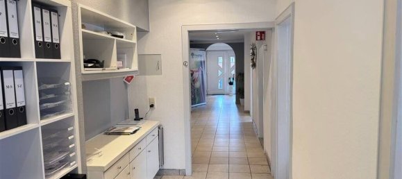 687m² Building in Harburg, Germany No. 205253 13