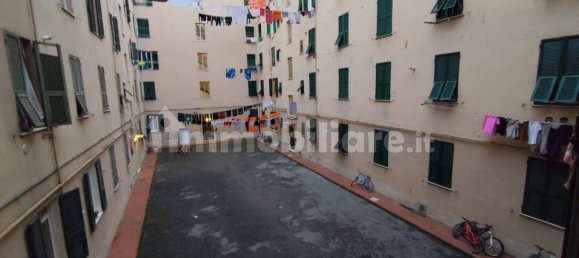 Apartamento de 1 dormitorio en Genoa, Italy No. 200942 13