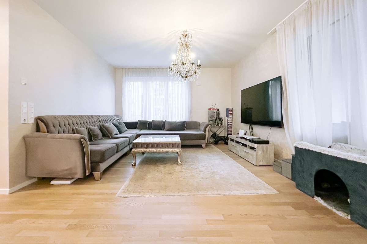 3 غرف نوم شقة في Frankfurt am Main, Germany رقم 72116