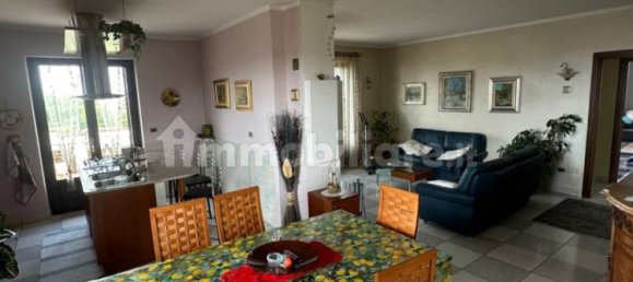 2 bedrooms Apartment in Mazzè, Italy No. 130381 4