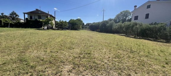 Gewerbliche Immobilie in Sant'Elpidio a Mare, Italy 120m², Nr. 306879 9