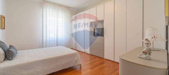 3 chambres Appartement à Rome, Italy No. 312797 19