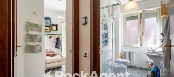 2 bedrooms Apartment in Rome, Italy No. 264259 8