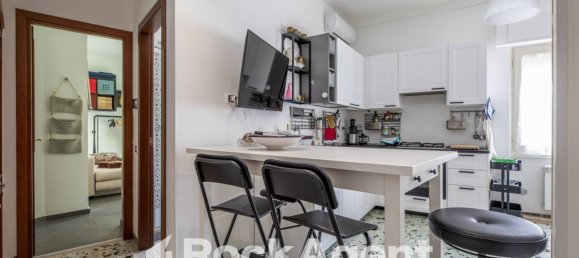 2 bedrooms Apartment in Rome, Italy No. 264259 4