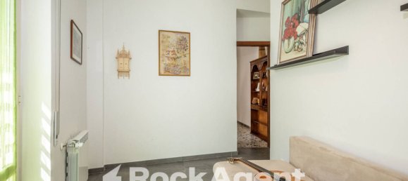 2 bedrooms Apartment in Rome, Italy No. 264259 9