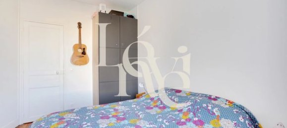 2 bedrooms Apartment in Paris, France No. 282427 5