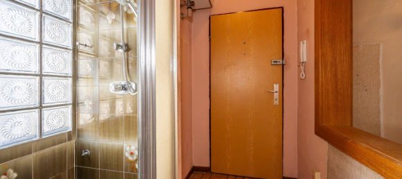 2 rooms Apartment in Favoriten, Austria No. 191569 10