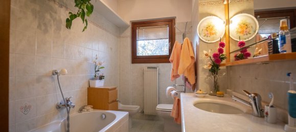 3غرفة منزل ذو طابقين في Monza, Italy رقم 334595 11