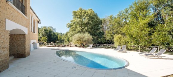 12 bedrooms House in Vienne, France No. 301016 2