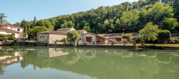 12 bedrooms House in Vienne, France No. 301016 3