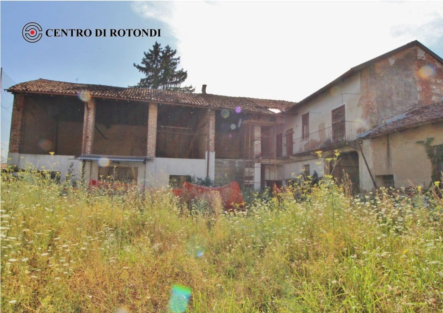 3 bedrooms House in Cerro Maggiore, Italy No. 373153