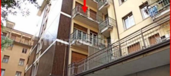 Apartamento T3 em Varese, Italy N.º 5409 4