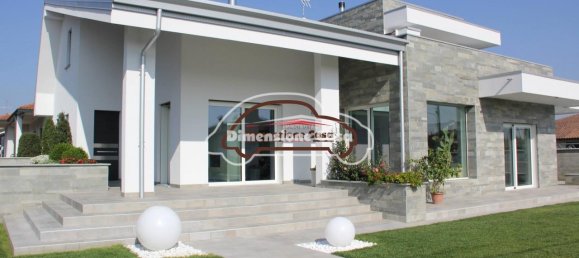 857m² Land in Capannori, Italy No. 67098 8