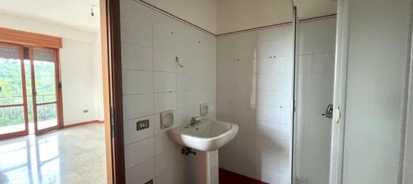 5-salle Appartement à Frosinone, Italy No. 51609 13
