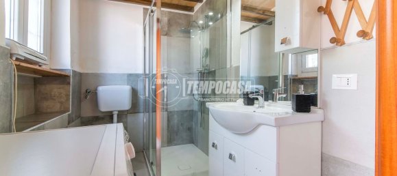 2-Zimmer Doppelhaus in Garbagnate Milanese, Italy, Nr. 331530 9