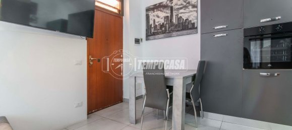 2-Zimmer Doppelhaus in Garbagnate Milanese, Italy, Nr. 331530 4